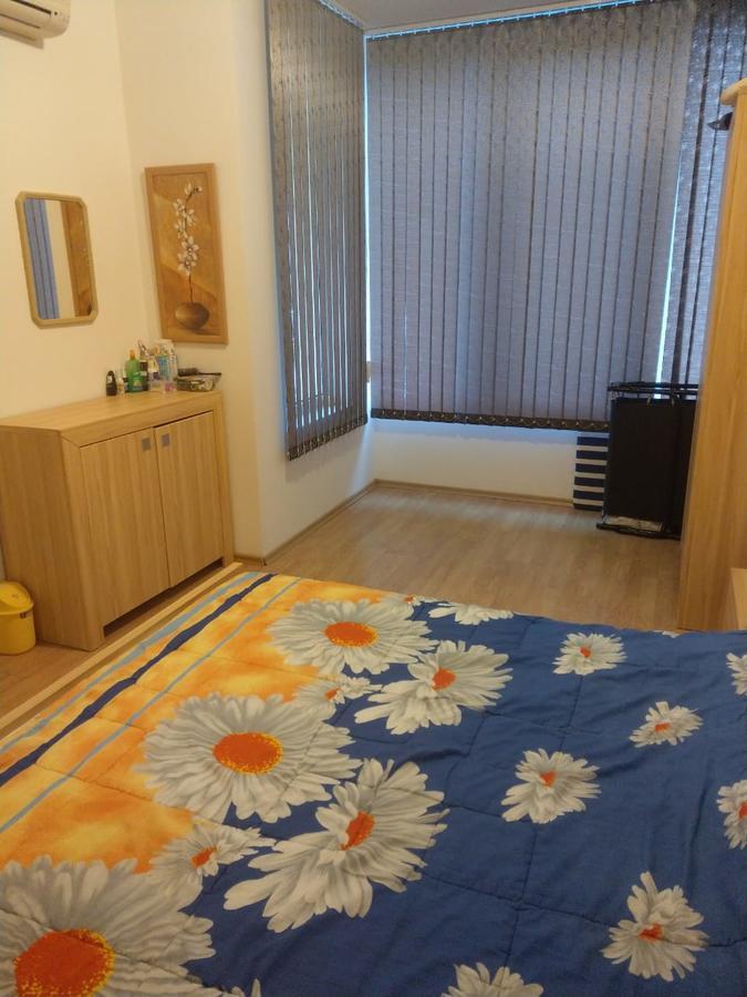 Cozy Apartment By The Sea Равда Экстерьер фото